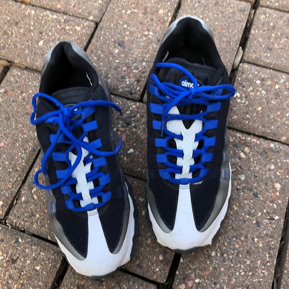 Nike Air Max 95 Youth Sneakers 512169-006 - Picture 2 of 8